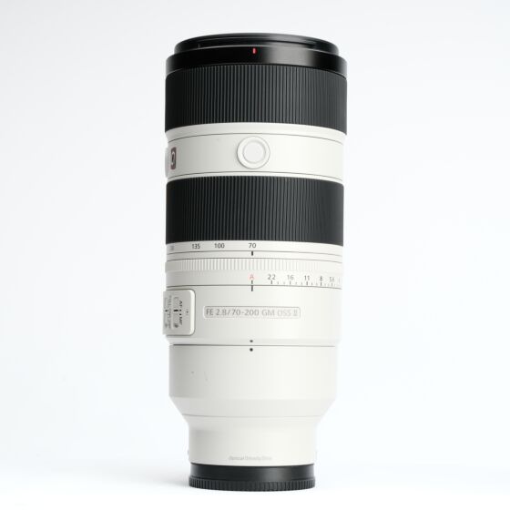 Sony FE 70-200mm f/2.8 GM OSS II